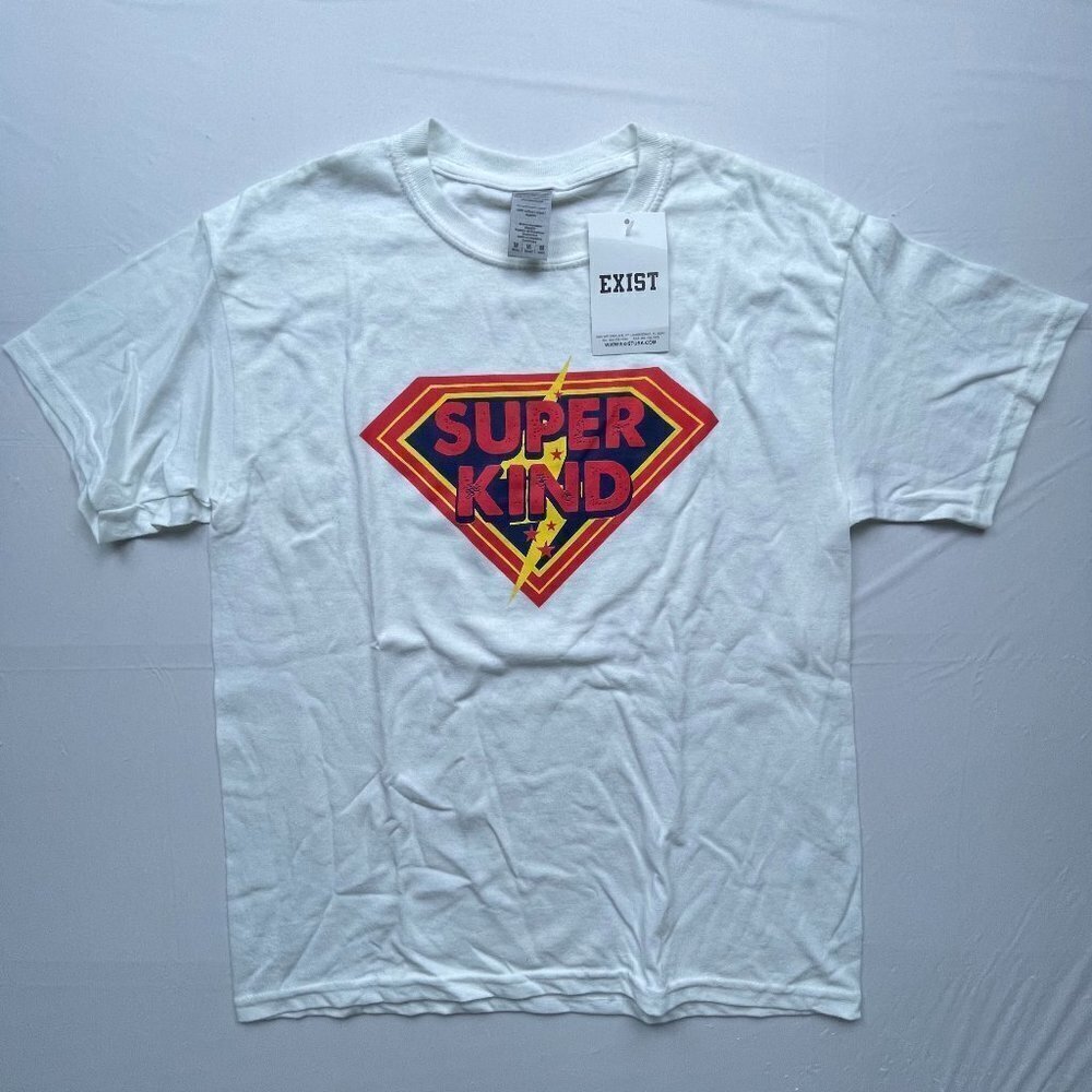 Exist NWT Boys White Super Kind short sleeve shirt Medium